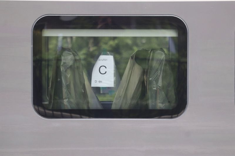 Gloednieuwe Zweedse Civity door Nederland getrokken
